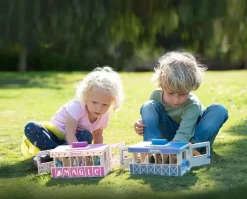 Breyer Toys<Unicorn Magic Wooden Stable Playset