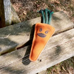 Green u0026 Wild's Dog Toys<Green & Wild's Candice the Carrot Eco Dog Toy