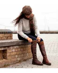 House of Cheviot /John Mills Socks<House of Cheviot Lady Katrine Sock Dark Olive