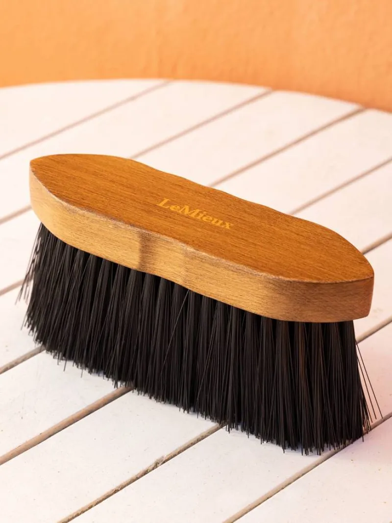 LeMieux Brushes<Artisan Flick Brush