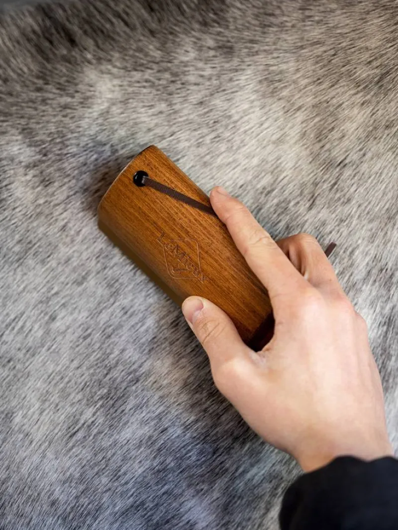 LeMieux Brushes<Artisan Shedding Comb