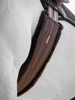 LeMieux Girths<Fleece Lined Anatomic Girth