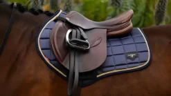 LeMieux Saddlepads & Numnahs<Loire Classic Close Contact Square SS25