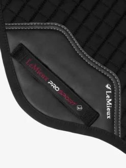 LeMieux Saddlepads & Numnahs<Plain Cotton Close Contact Square